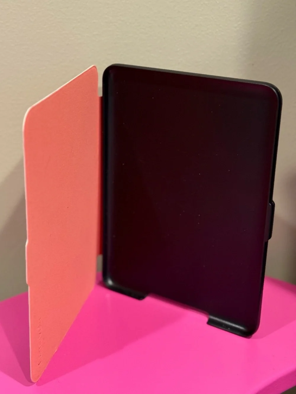 New 7“ Amazon Kindle Magnetic PU Hard Shell Cover Folio-Pink